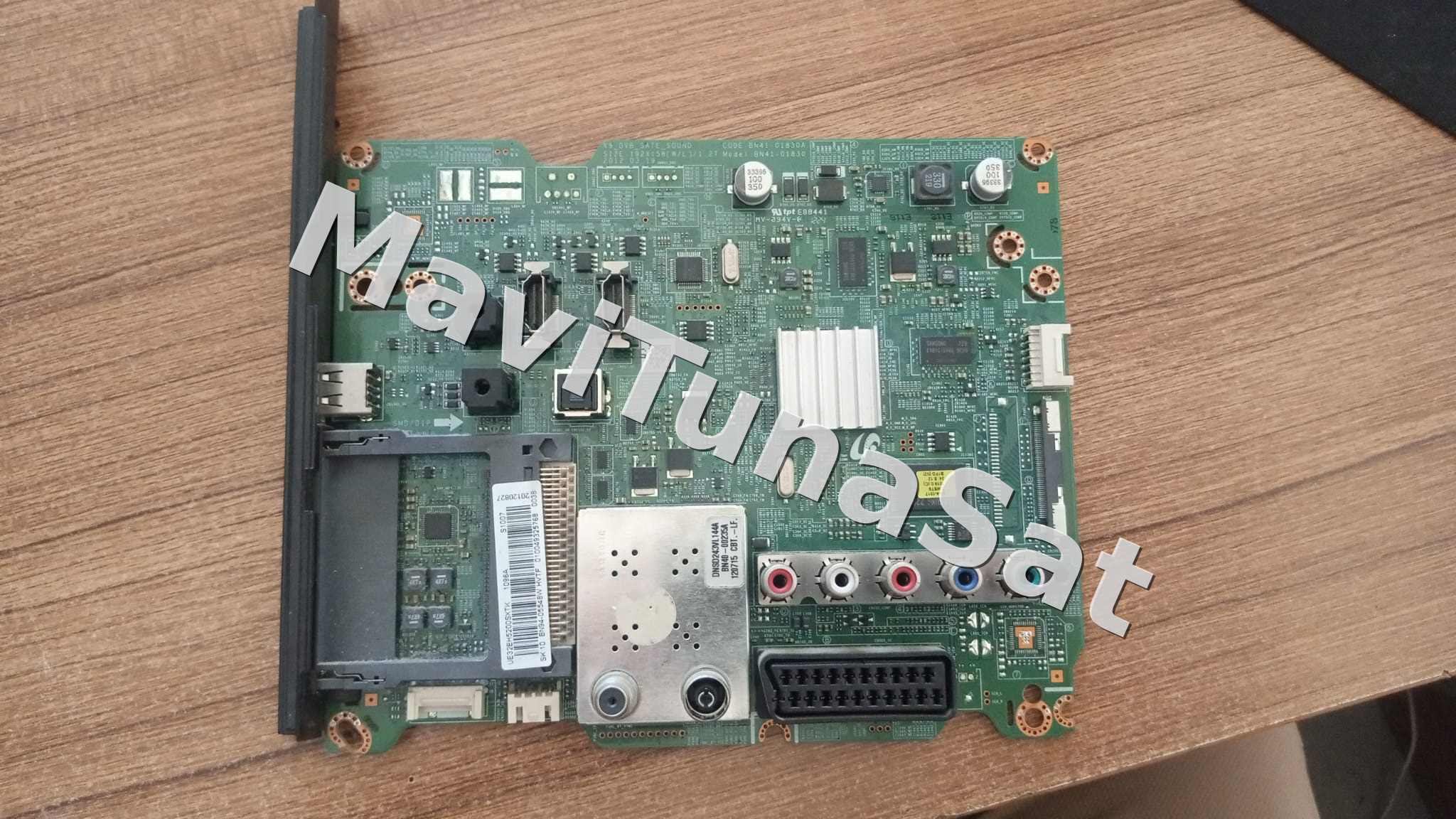 BN41-01830A , BN94-05548W , Samsung UE32EH5200S , Main Board
